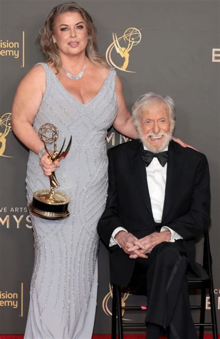 Arlene Silver Age, Wikipedia, Height, Husband, Boyfriend, Family, Biography, Net Worth