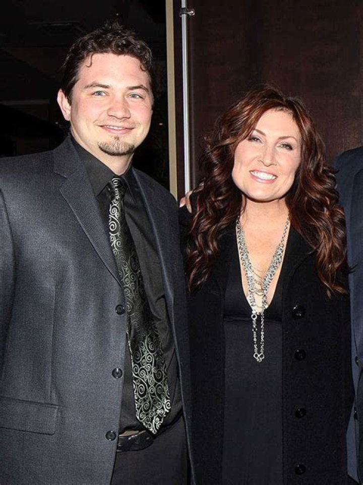 Is Jo Dee Messina Married: Who Is Jo Dee Messina Husband?