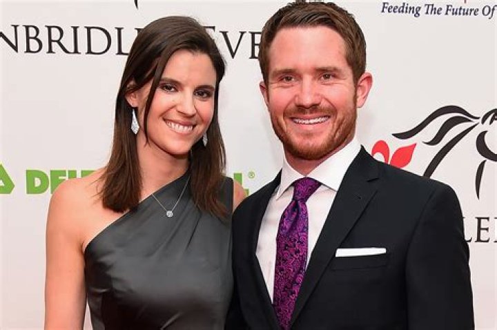 Is Sara Vickers Pregnant: Who Is Sara Vickers Husband?