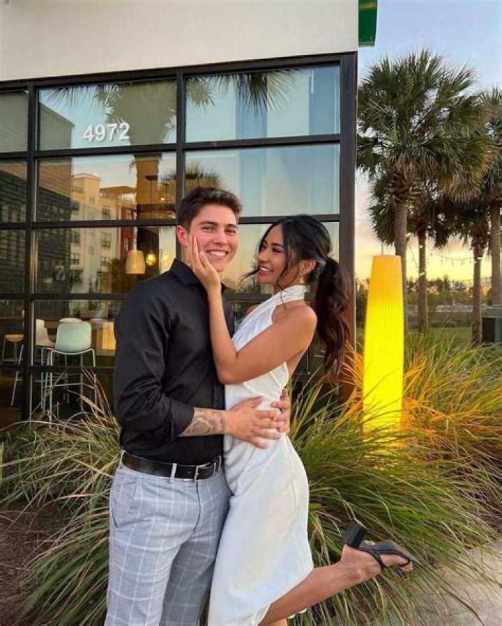 Kayla Kosuga Age, Wikipedia, Height, Husband, Boyfriend, Family, Biography, Net Worth